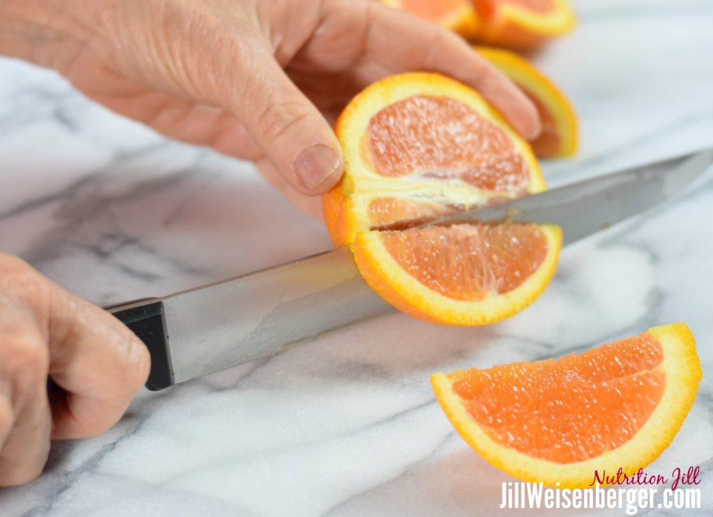 eat fruit for dessert on a Mediterranean diet